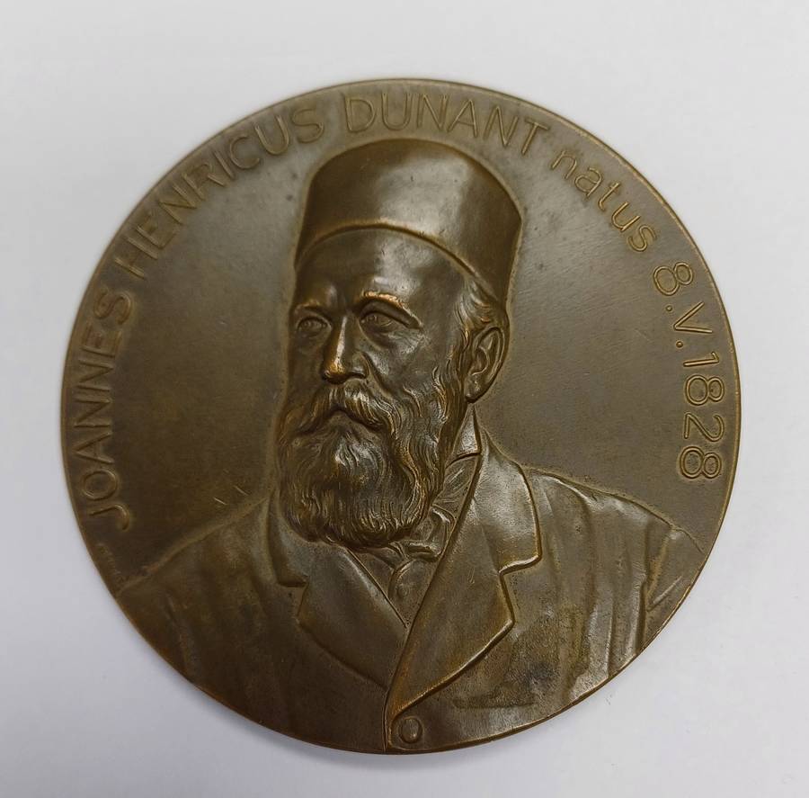 Bronze Medal to Commemorate J. H. Dunant, Founder of the Red Cross Society