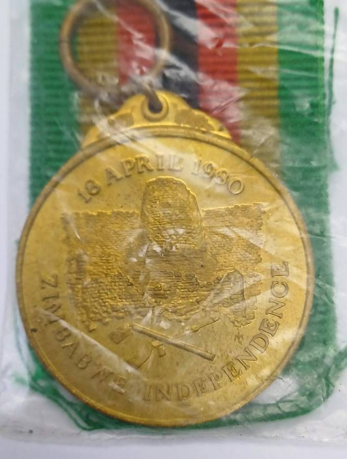 Rhodesia Bush War General Service Medal & Zimbabwe Independence Medal