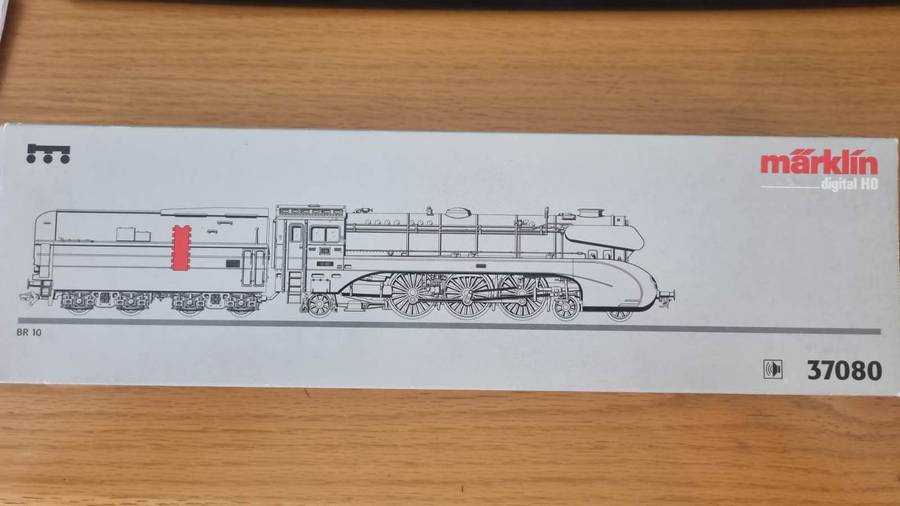 Marklin 37080 German Federal Railroad (DB) class 10 express steam locomotive.