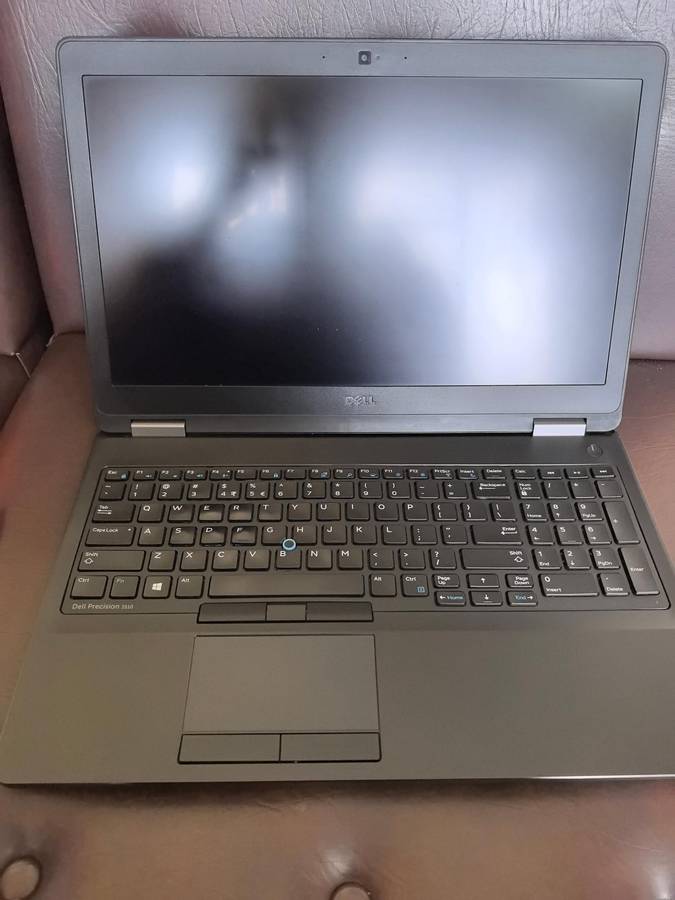 i7 Dell Precision 3510