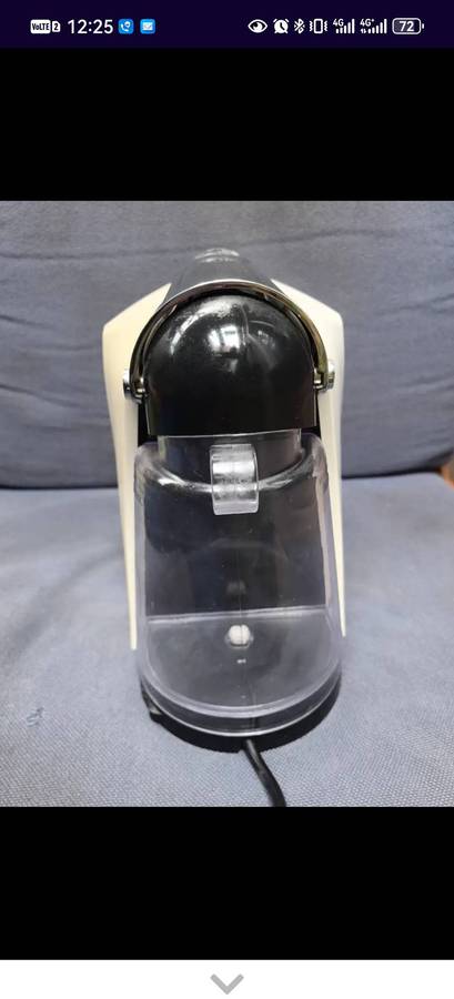 Platinum Nespresso Maker