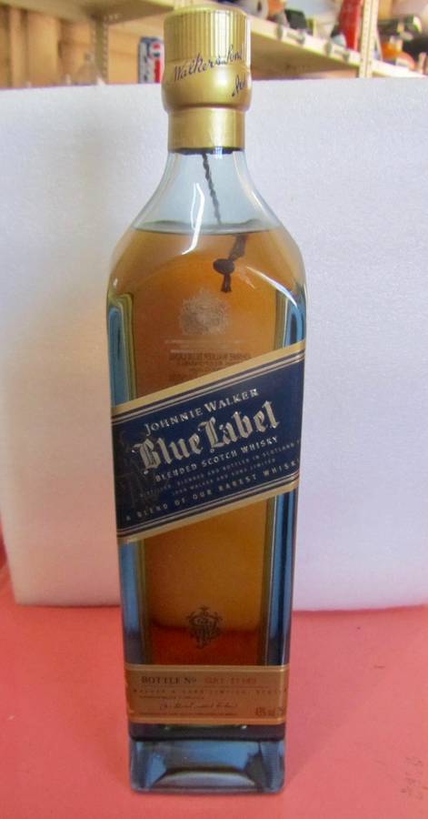 Johnnie Walker Blue Label Whisky  750ml