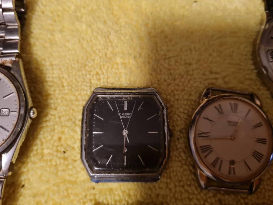 Lot of 7 vintage watches