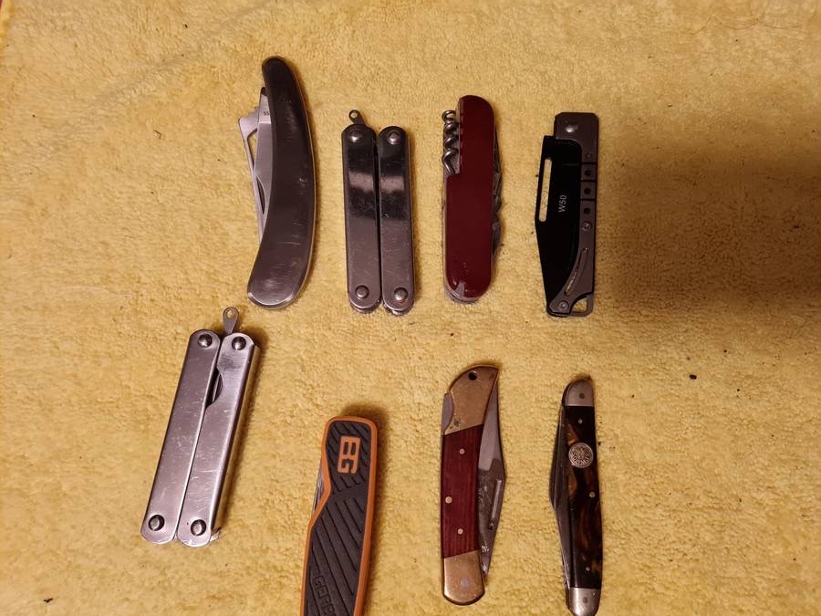 Lot of knives