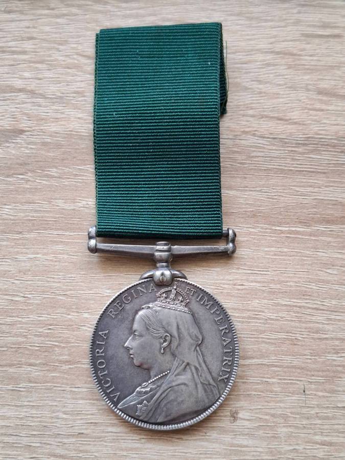 Volunteer Long Service Medal (Original) (Full-size) - Un named
