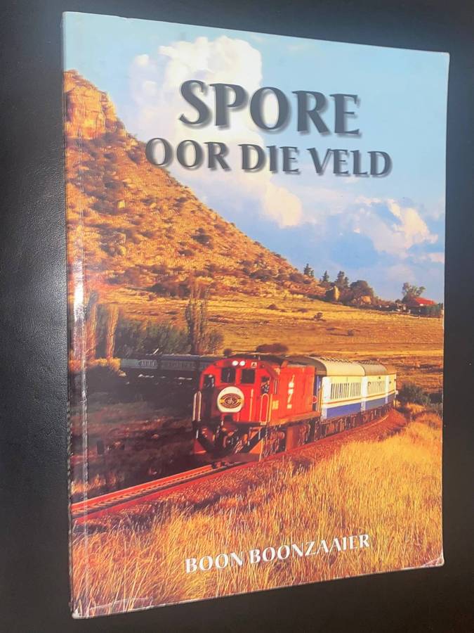 SPORE OOR DIE VELD DEUR BOON BOONZAAIER