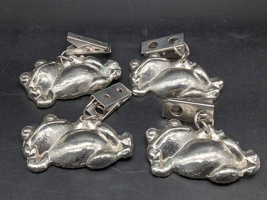 Cast Metal - Set of 4 - Heavy Tablecloth Weights - Frogs