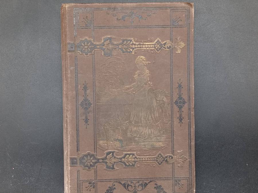 Selection of Antique Foreign Language Books Including Latin - English Dictionary