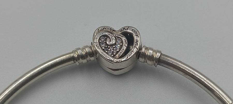 Pandora Bangle