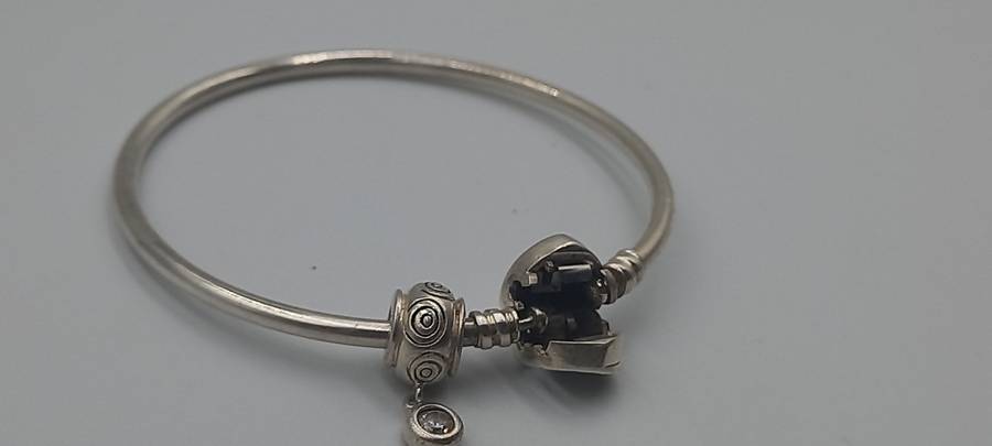 Pandora Bangle