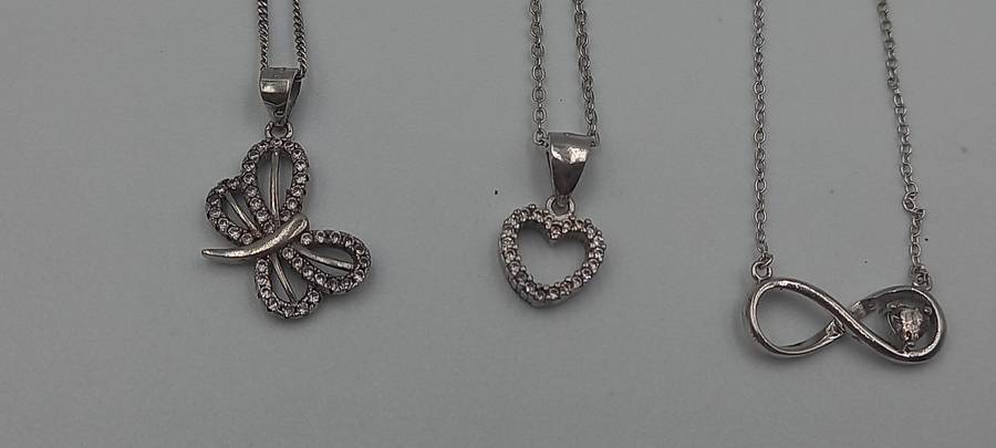 Beautiful Sterling Silver Necklaces Lot
