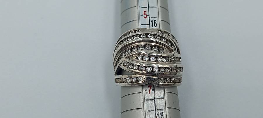Beautiful Sterling Silver Ring