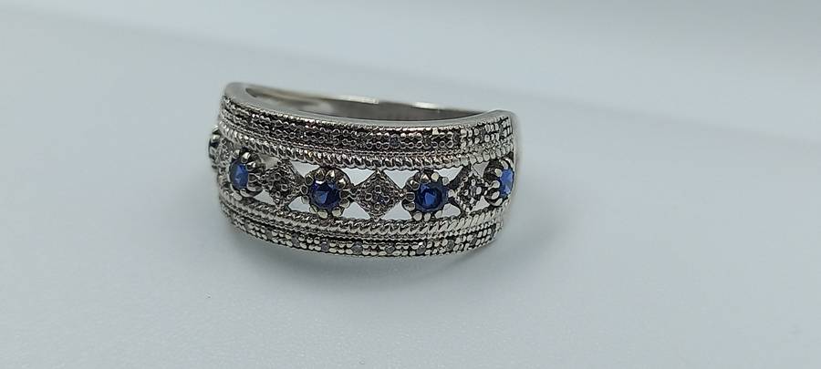 Beautiful Sterling Silver Ring