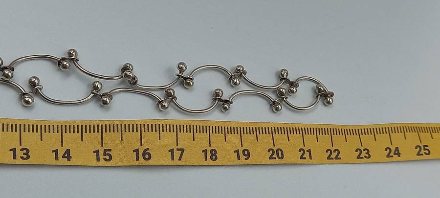 Funky Sterling Silver parabola shape link necklace