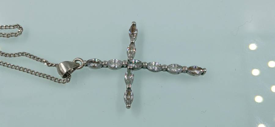 Elegant Sterling Silver Necklace