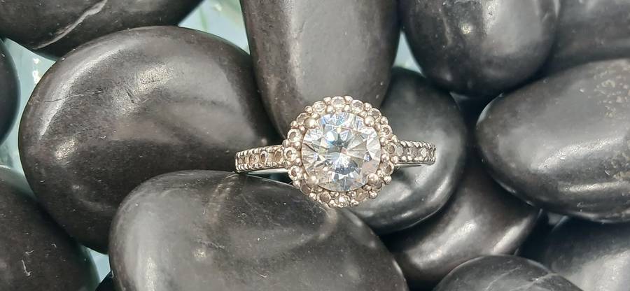 Elegant Sterling Silver Ring
