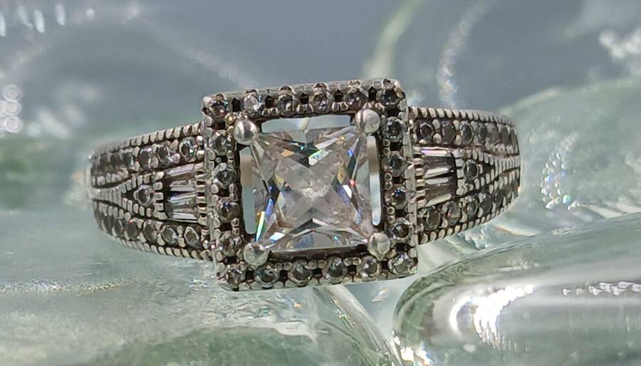 Beautiful Sterling Silver Ring