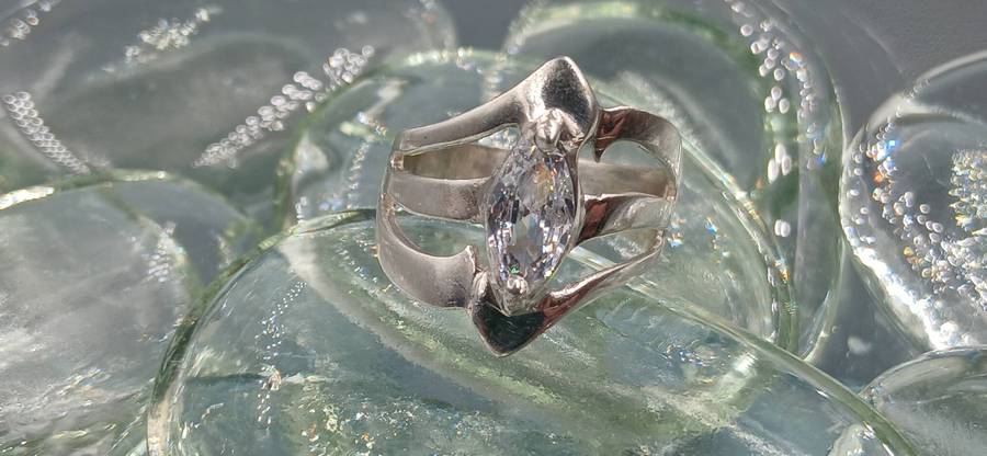 Beautiful Sterling Silver Ring