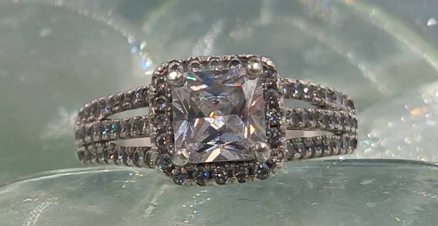 Beautiful Sterling Silver Ring