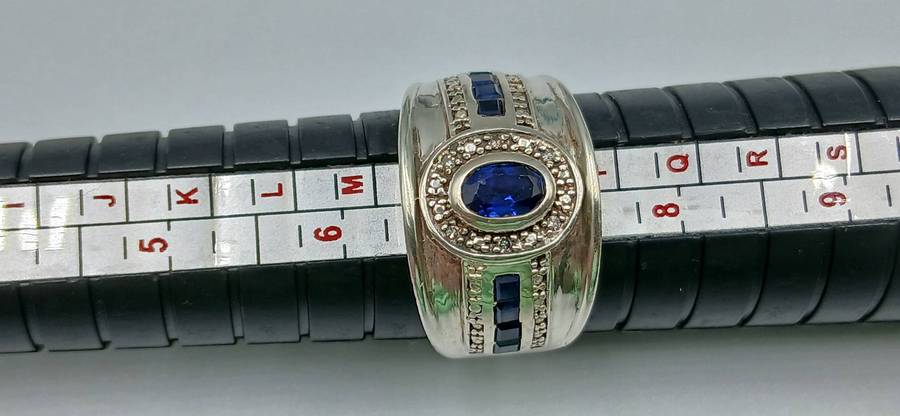 Beautiful Sterling Silver Ring