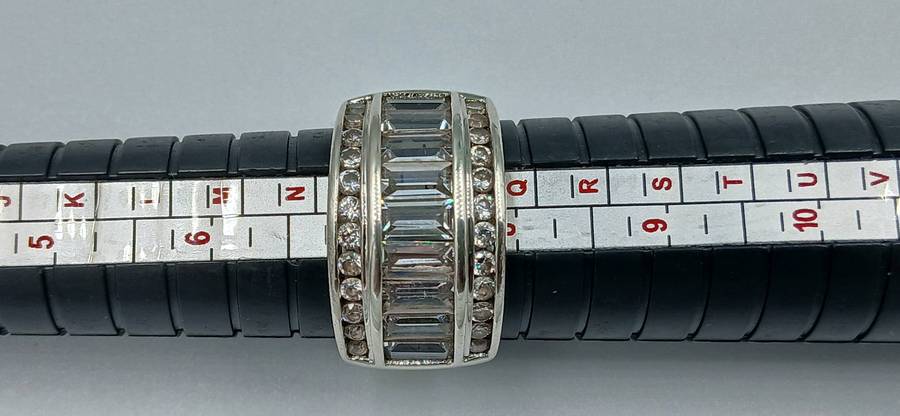 Beautiful Sterling Silver Ring