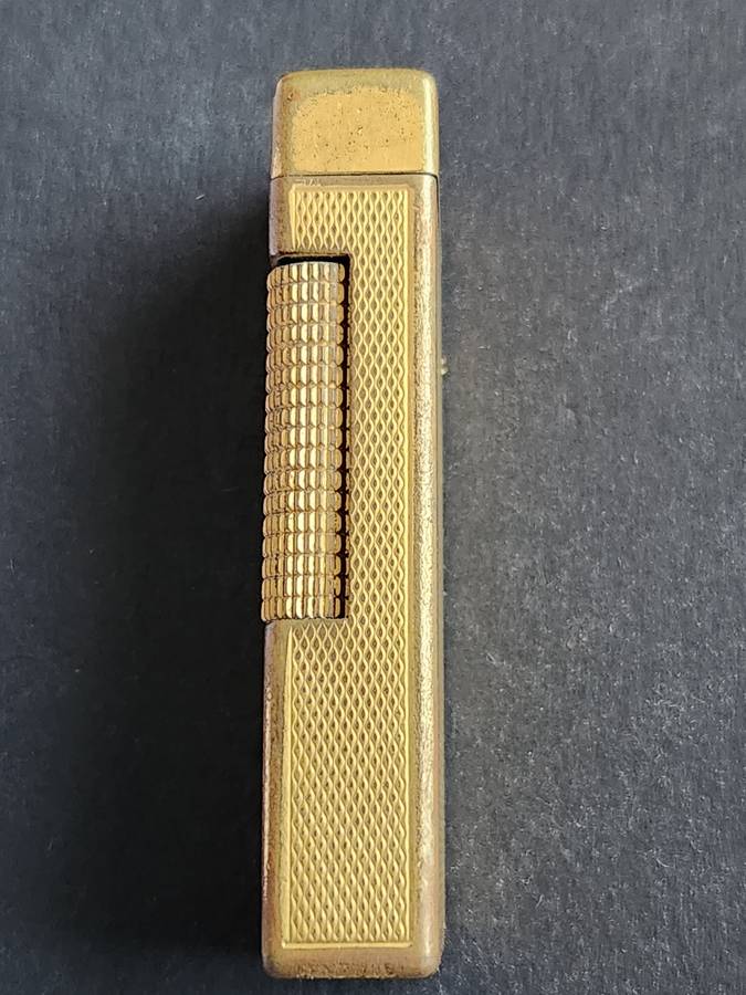 Vintage Dunhill Rollagas Lighter (needs flint and gas) (ideal for spares) - as per photograph