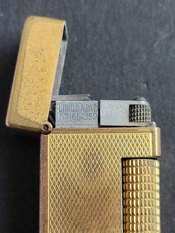 Vintage Dunhill Rollagas Lighter (needs flint and gas) (ideal for spares) - as per photograph