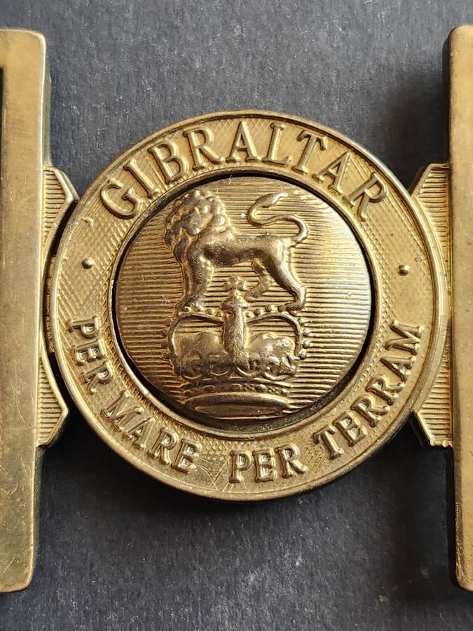 Post WW2 Era UK Britain Gibraltar Massive High Relief Solid Brass Belt Buckle - as per photograph