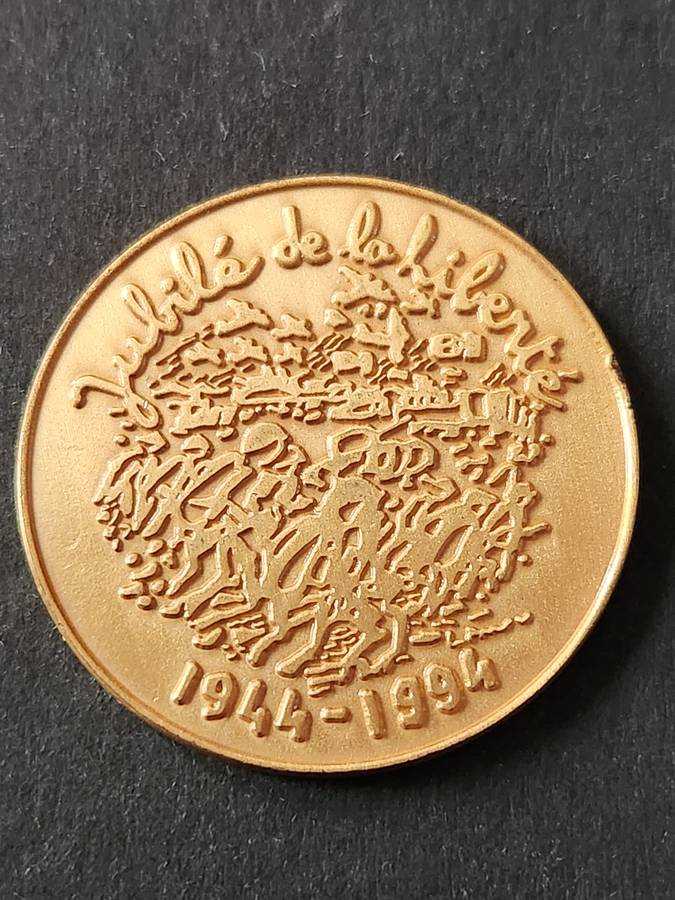 Normandy D Day Commemorate Medallion 1944-1994 (Base metal) - as per photograph