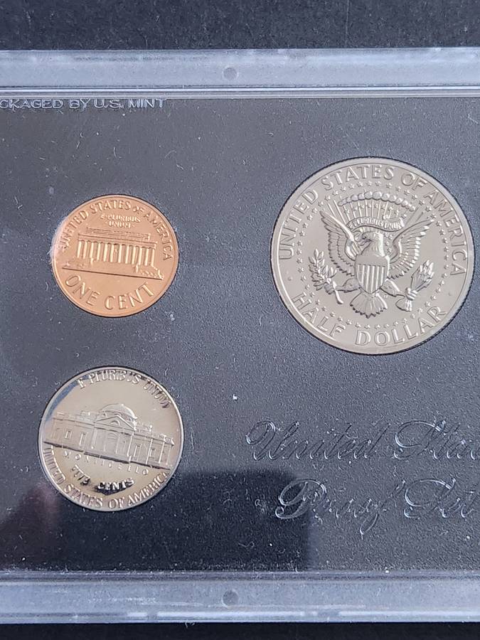 USA Proof Kennedy 1/2 Dollar Set 1971S - as per photograph