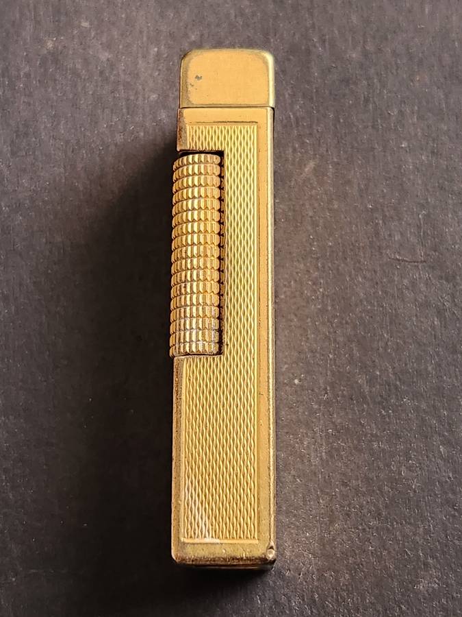 Vintage Dunhill Rollergas Lighter (needs flint and gas) - as per photograph