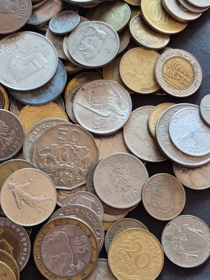 Mixed Lot of World Coins 2kg