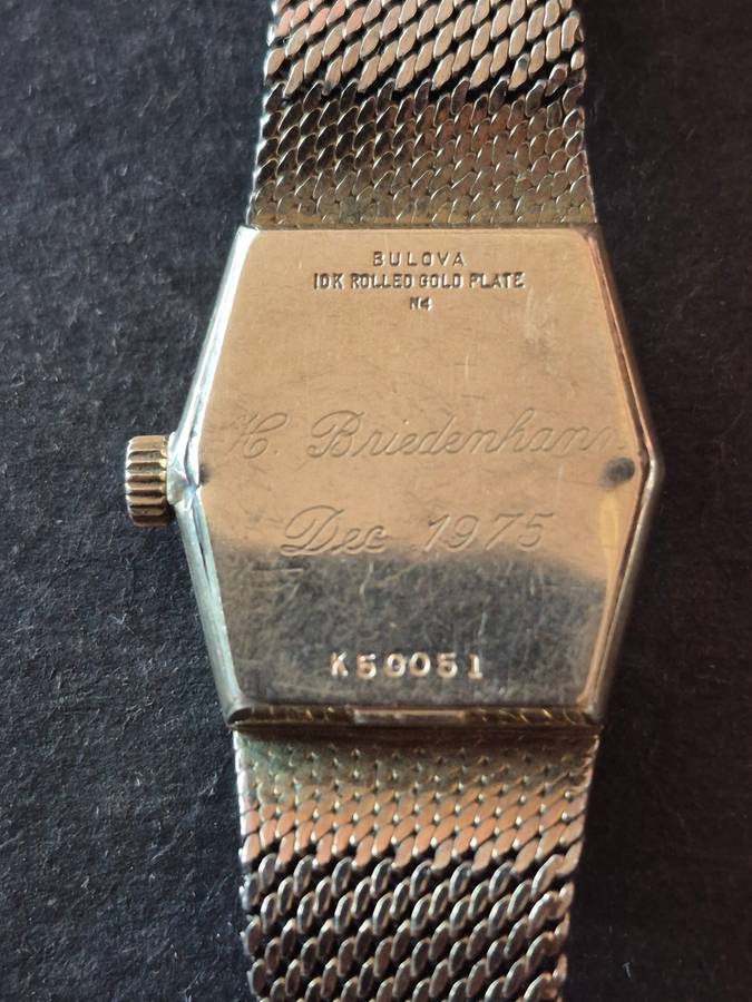 Vintage Ladies Bulova Accutron 10 Microns Rolled Gold Quartz Watch (not working)