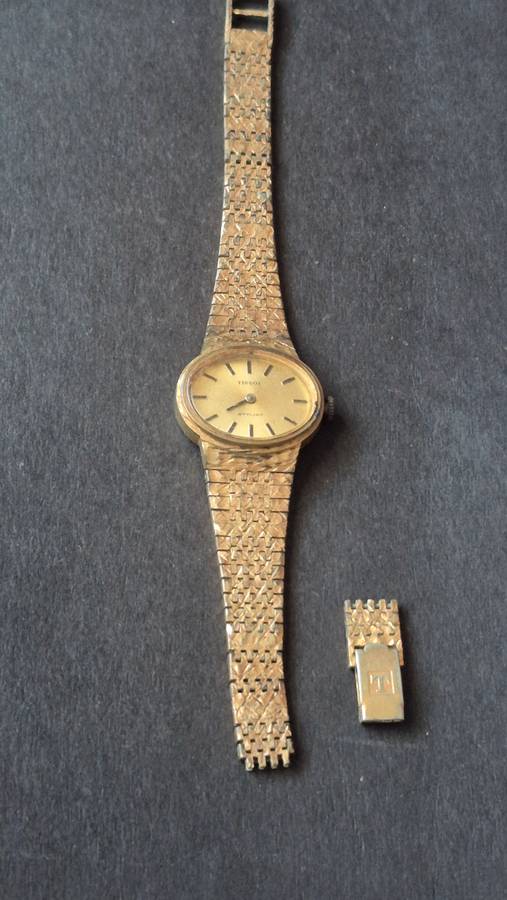 Vintage Ladies Tissot Stylist Mechanical Wrist Watch- sold as is (hand is broken)