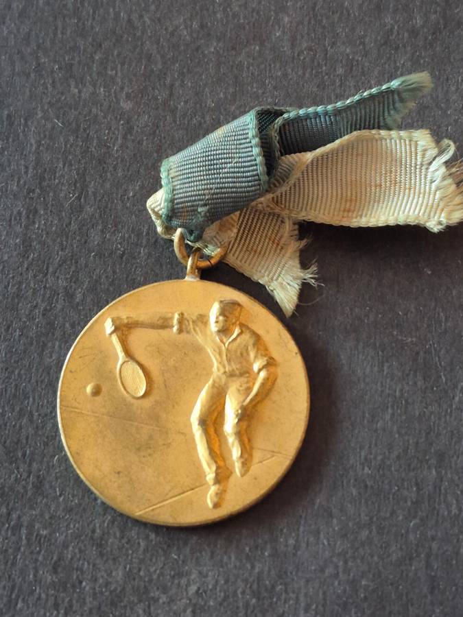 Bronze Tennis Medal 16/10/1930