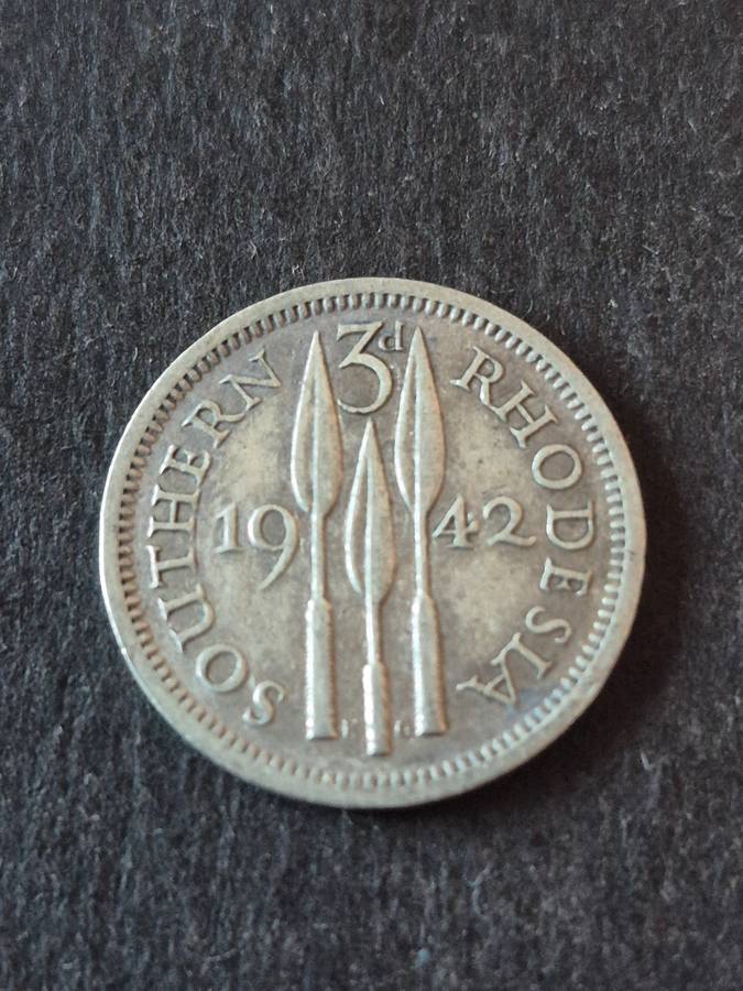 Southern Rhodesia Threepence 1942  .925 Silver