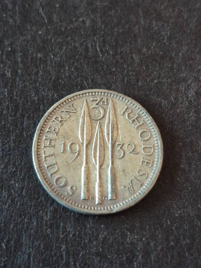Southern Rhodesia Threepence 1932  .925 Silver