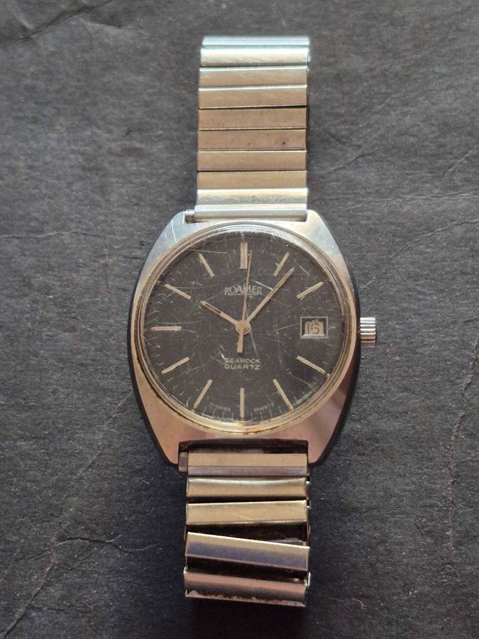 Vintage Roamer Searock Quartz Men's Wrist Watch (untested) not working