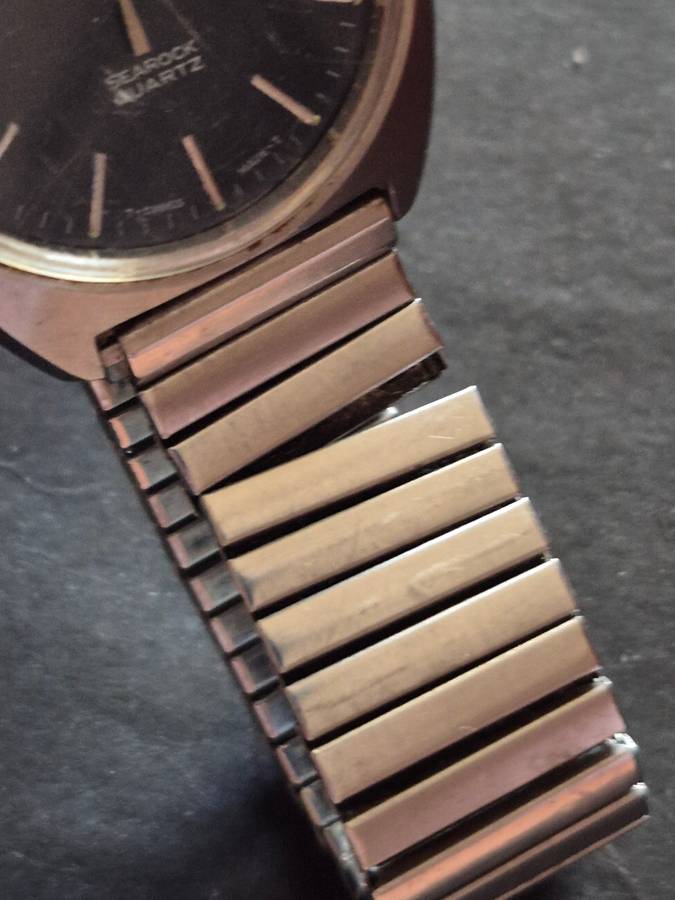Vintage Roamer Searock Quartz Men's Wrist Watch (untested) not working