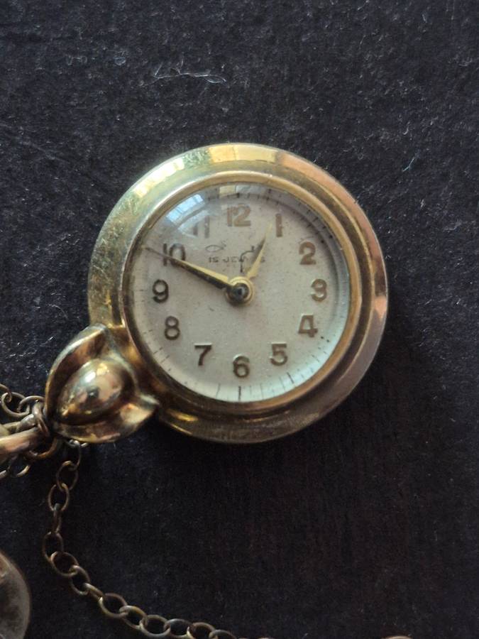 Rolled Gold 15 Jewels Nurse's Fob Watch missing Winder (20 Microns) not working