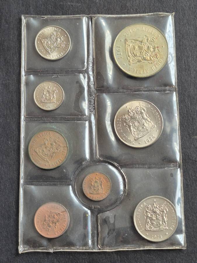 SA Mint Pack 1974 (including Silver One Rand)