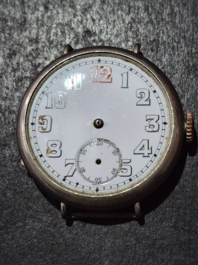 Vintage Mechanical Wrist Watch (missing hands - ideal for spares) not working