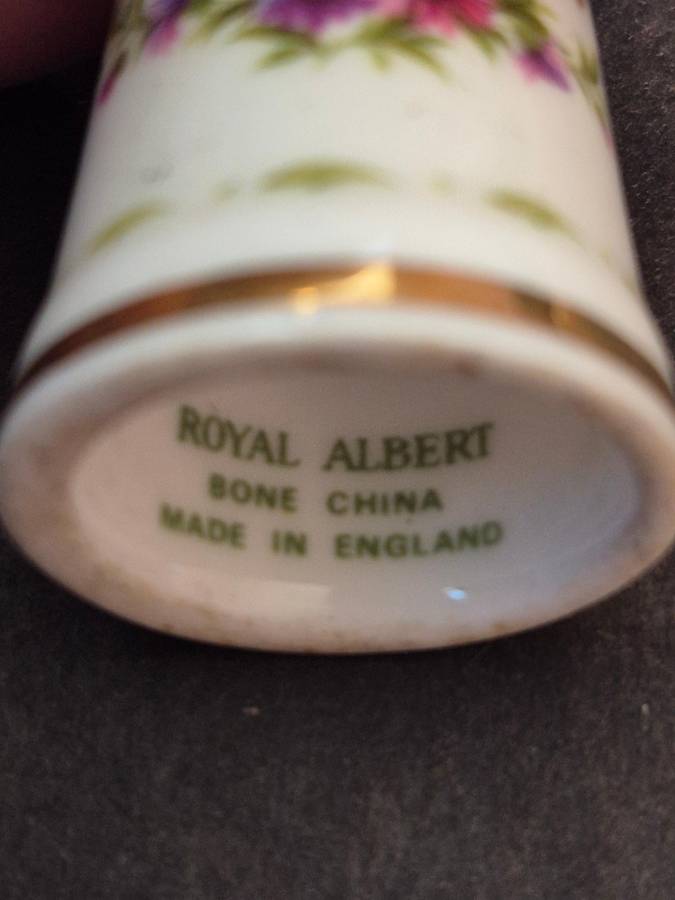 Royal Albert Fine Bone China Thimble "September " Flower of the Month
