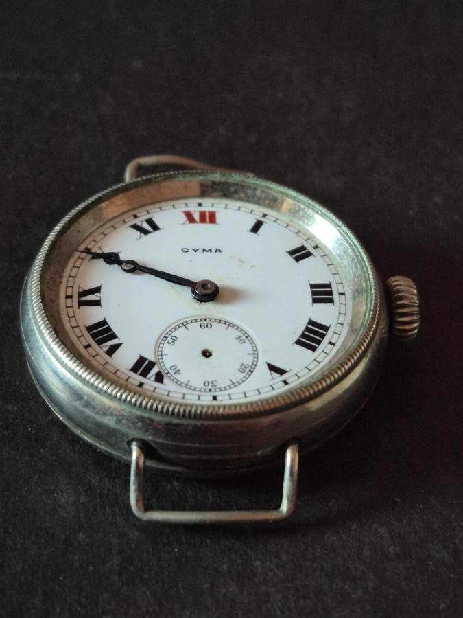 Vintage Cyma Mechanical Wrist Watch (missing seconds hand)nice condition - not working