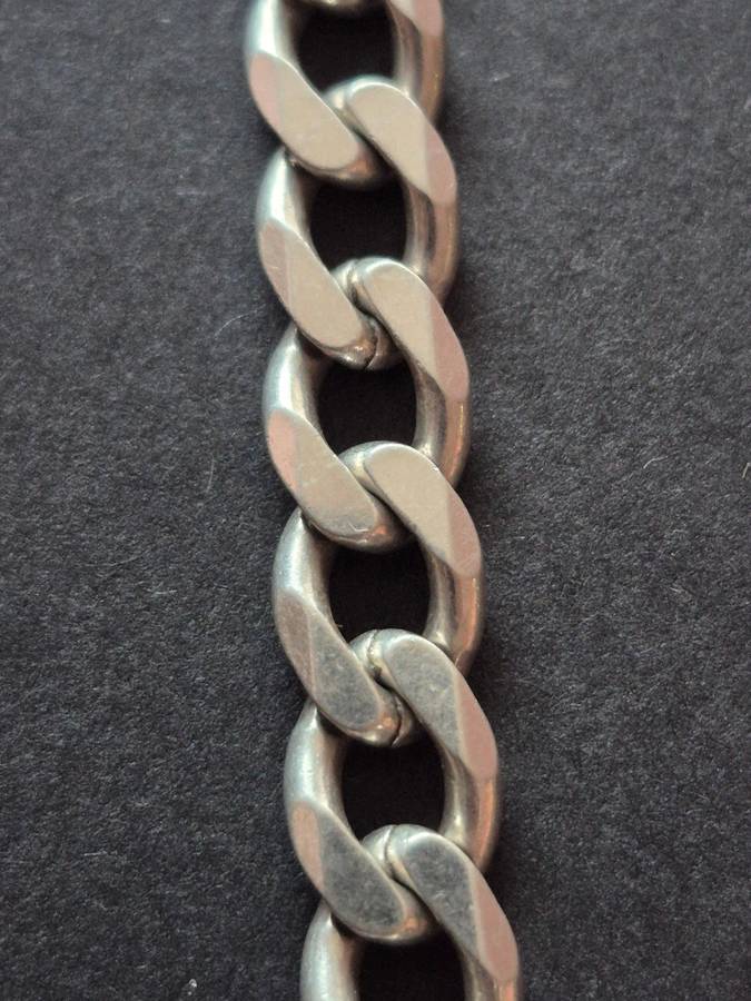 .925 Heavy Silver Curb Links Chain 59.3g 575mm
