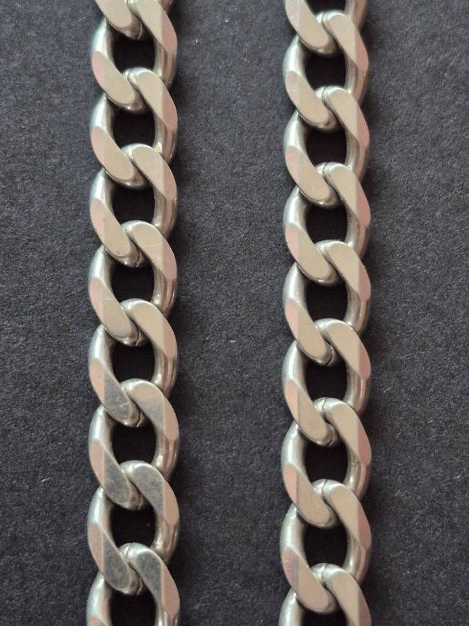.925 Heavy Silver Curb Links Chain 59.3g 575mm