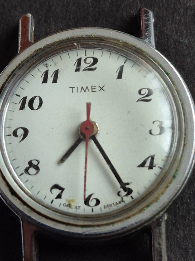 Vintage Ladies Timex Mechanical Wrist Watch Great Britain (not working)