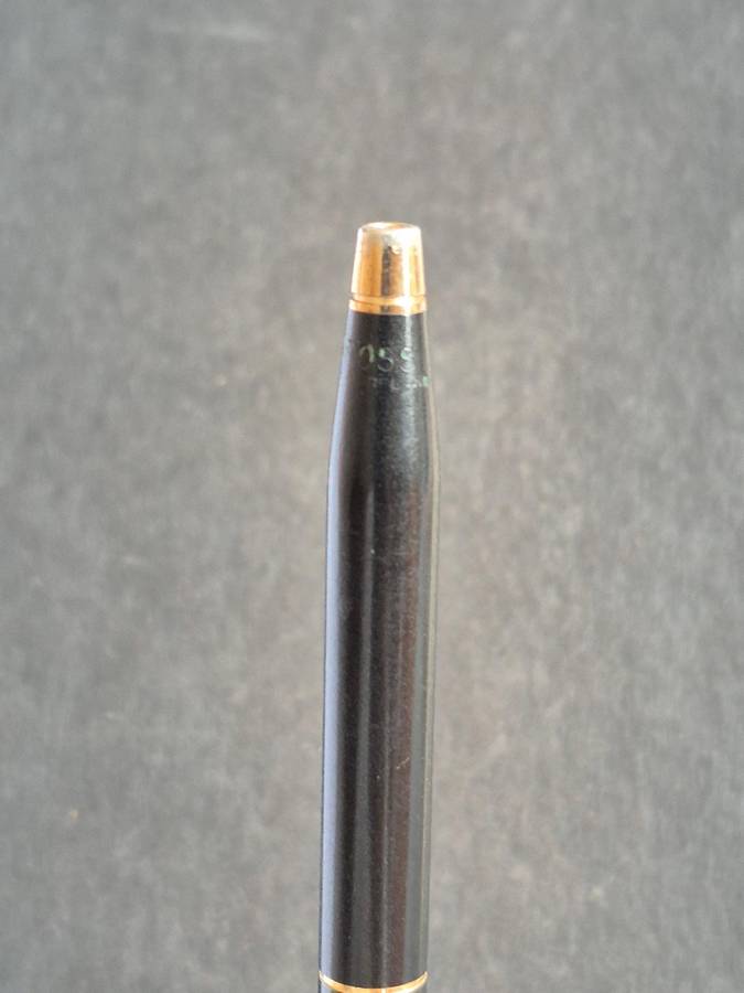 Vintage Cross Matte Black Ballpoint Pen needs refill