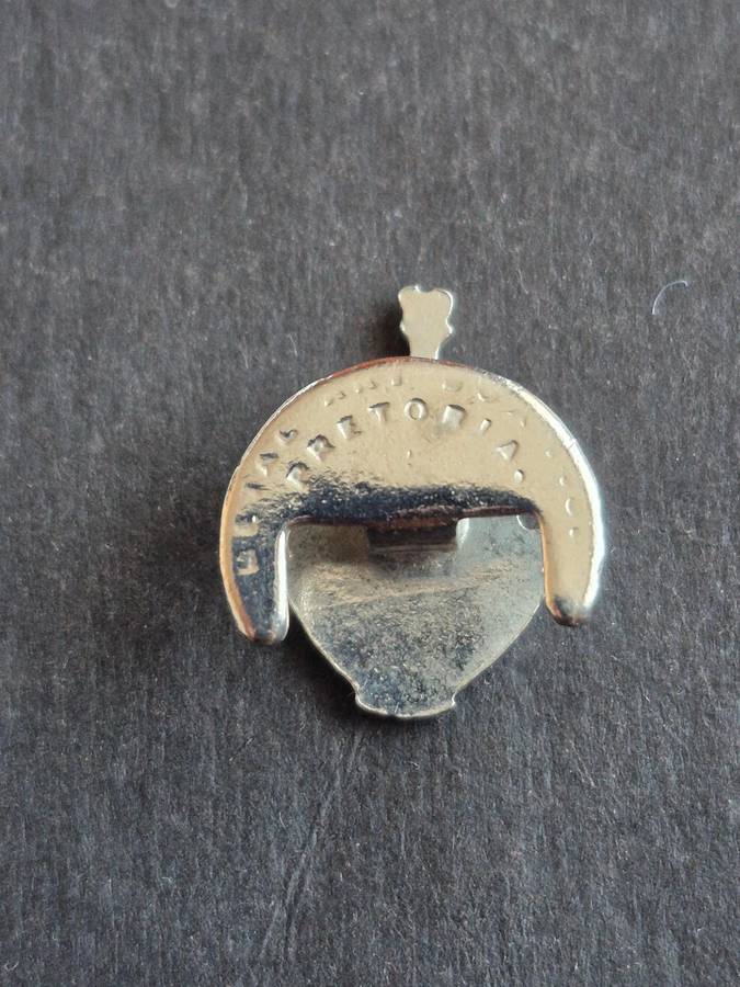 Scientia et Labore Enamel Badge