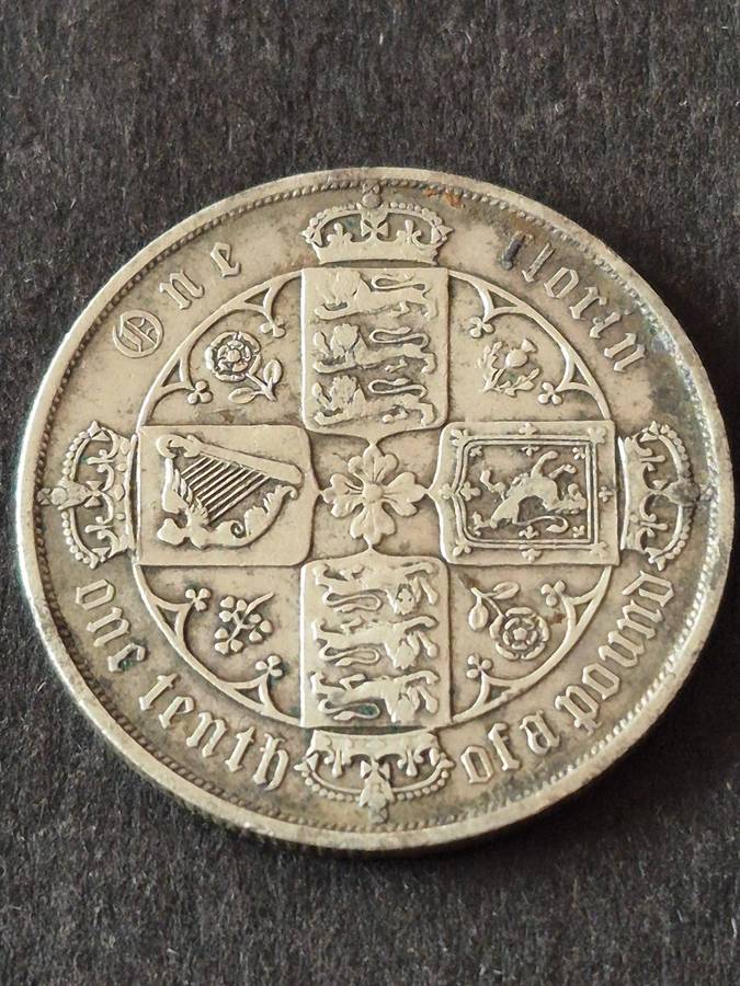 Great Britain's Gothic Florin 1876 Silver - scarce date